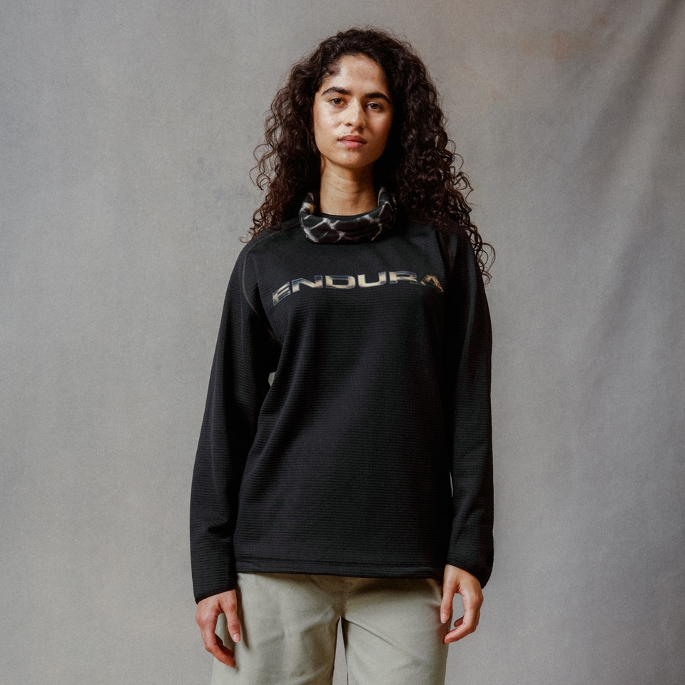 Unisex Adventure Corner Sweat Black